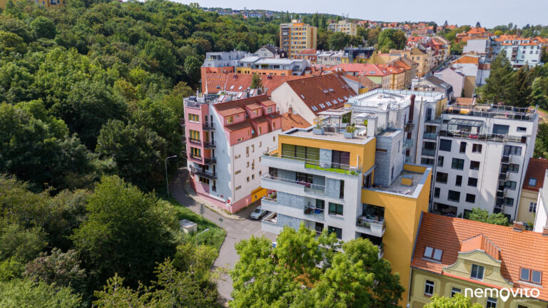 Byt Praha Musílkova dum terasa